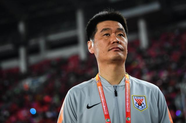 世俱杯买球APP-李霄鹏今日进京面商组队事宜 将重组教练团队