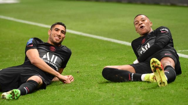 世俱杯买球APP-【复盘】30分钟好球换来逆转 巴黎进攻需要两翼齐飞